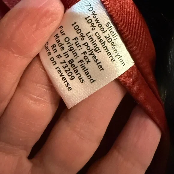 Marvin Richards Black and Red Fox Fur-Trimmed Coat - Picture 4 of 9